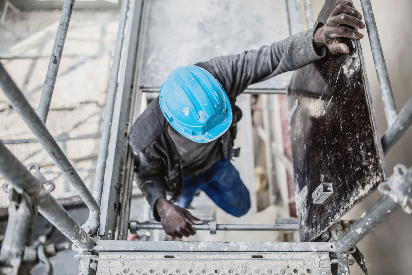 Lire la suite à propos de l’article L’Intérim Étranger Roumain en France : Une Force Travail Indispensable pour les Secteurs Stratégiques